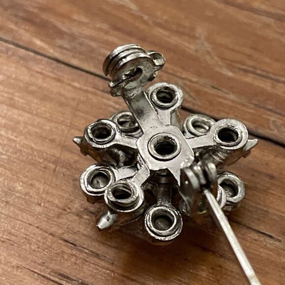 Rhinestone Cluster Brooch Pin Pendant Vintage Faux Diamond Floral Art Deco - Picture 6 of 8